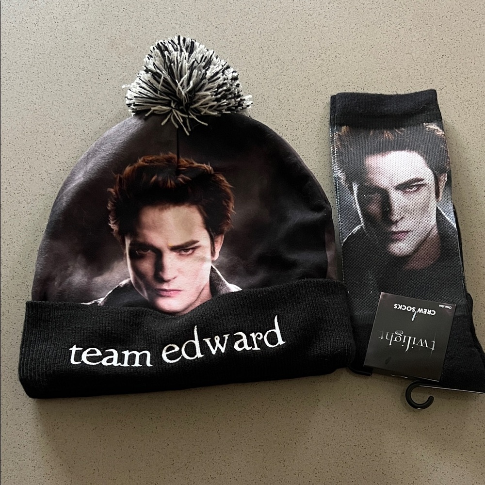 NWT Twilight "Team Edward" Beanie with Pom Pom and Crew Socks